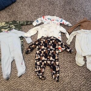 Assorted Baby Onesies Set 0-3 months